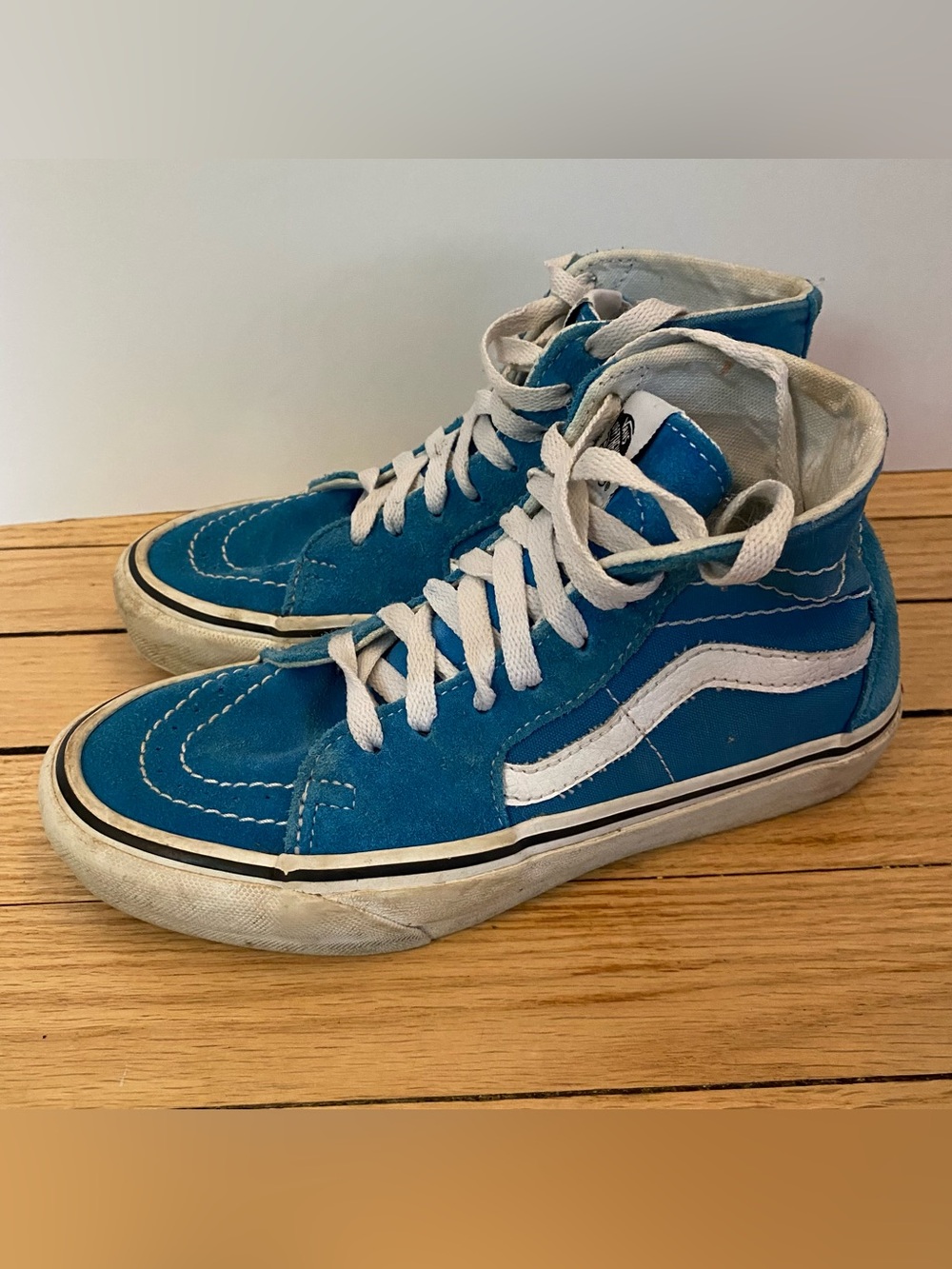 Vans Off The Wall Unisex High Top  Shoe Size 4 Men/ 5.5 Women Turquoise Sneakers